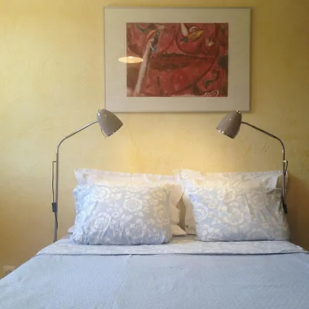 Holiday home Domaine La Cigogne, Provencal House With Pool & Big Garden Vence