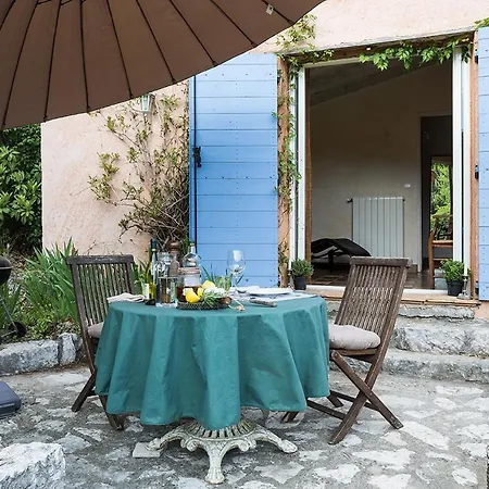 Holiday home Domaine La Cigogne, Provencal House With Pool & Big Garden Vence